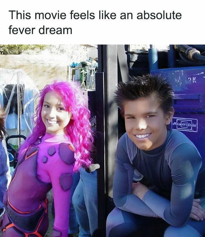 Chaotic 2000s Pop Culture Moments We’ll Never Forget