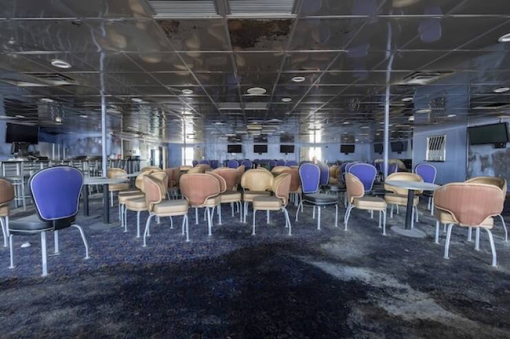 Haunting Images From A Deserted Cruise Ship