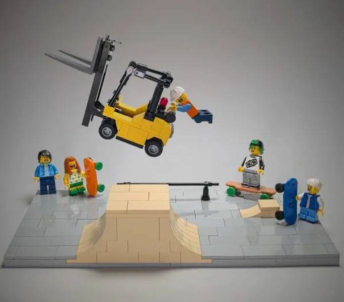 Unlock Your Inner LEGO Genius Anytime Unlock Your Inner LEGO Genius Anytime