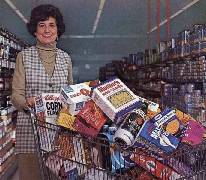 Vintage 1970s Grocery Shopping Memories