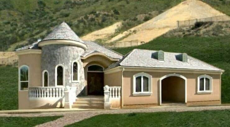 Hilarious Architectural Disasters That Shouldn Hilarious Architectural Disasters That Shouldnt Exist