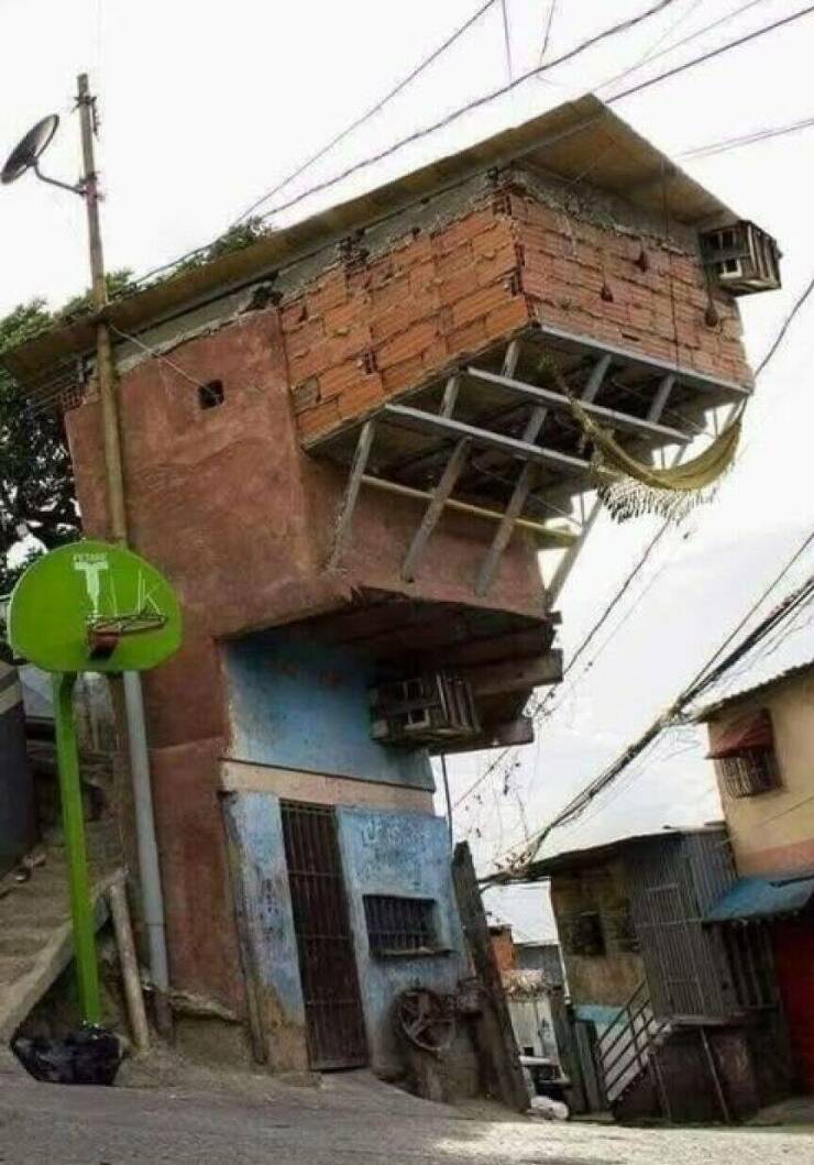 Hilarious Architectural Disasters That Shouldn Hilarious Architectural Disasters That Shouldnt Exist