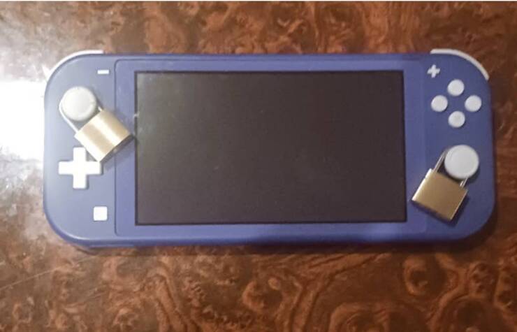 Unlucky Moments That Are Painfully Funny