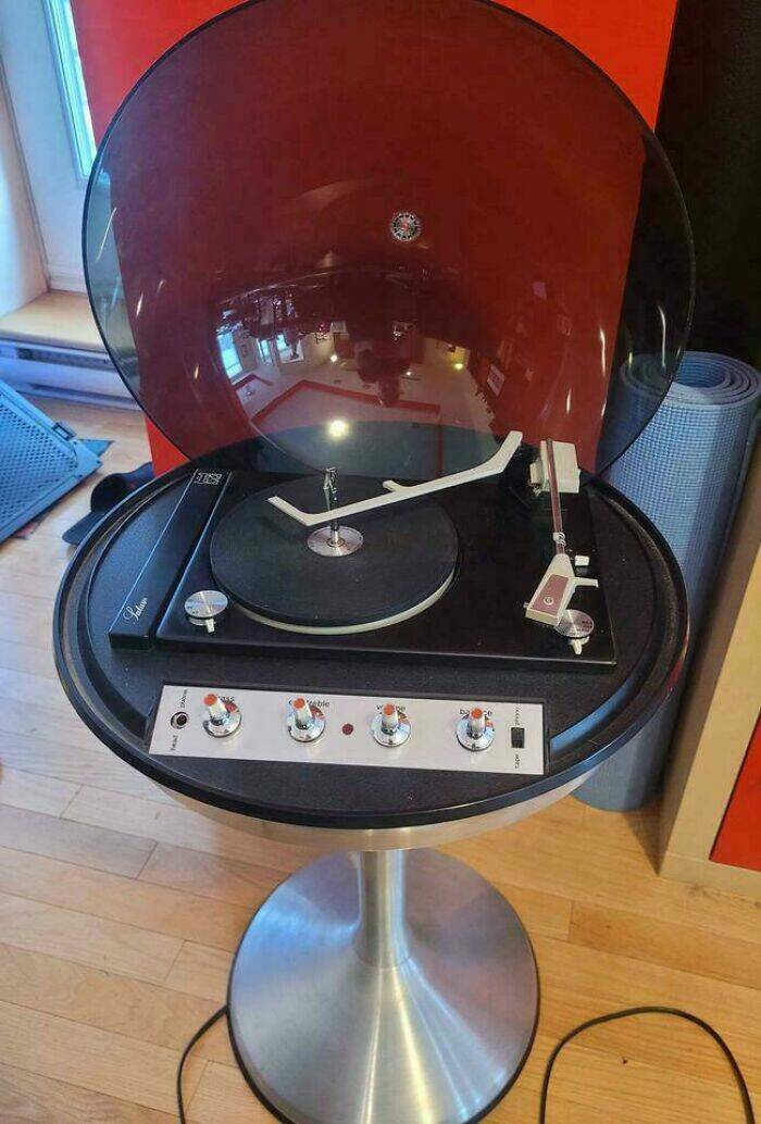 Cool Thigs From the Past That Still Impress