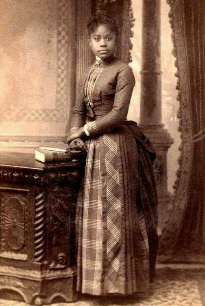 Victorian Pics That Show Another World
