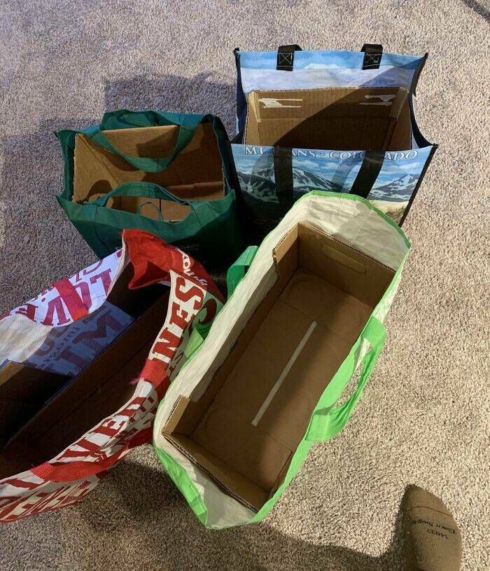 Grocery Shopping Hacks That’ll Save You Time & Money