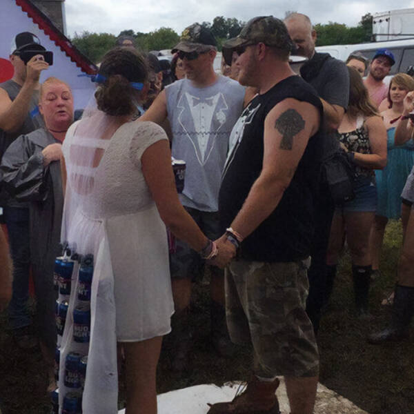 Jaw-Dropping Wedding Fails That’ll Make You Cringe