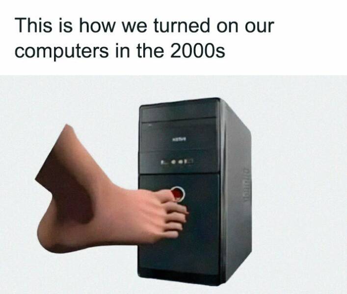 Nostalgic Trip Through The Most 2000s Photos