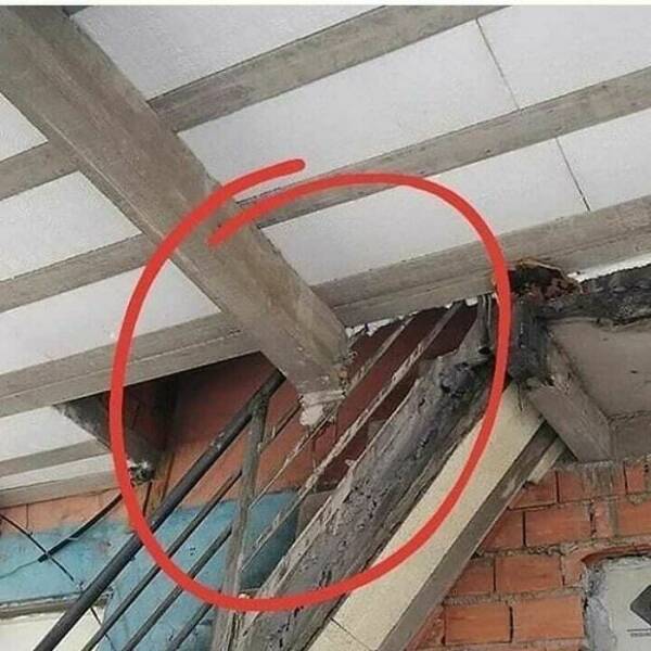 Hilariously Bad Architecture That Makes No Sense Hilariously Bad Architecture That Makes No Sense