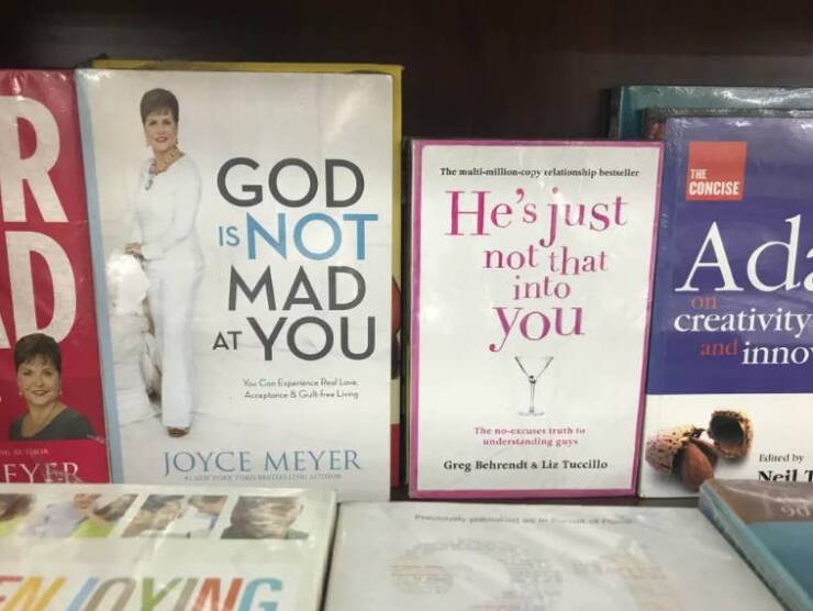 Hilarious Coincidences Captured At The Perfect Moment