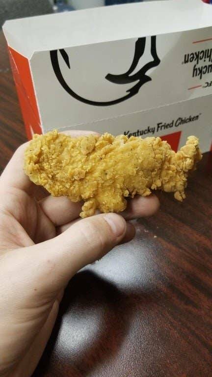 Hilarious Coincidences Captured At The Perfect Moment