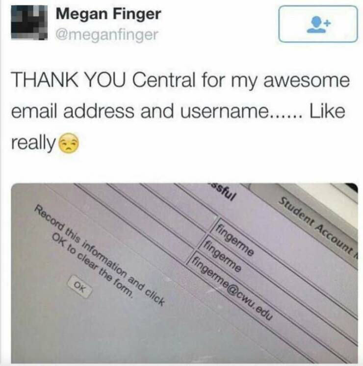 Hilarious Coincidences Captured At The Perfect Moment Hilarious Coincidences Captured At The Perfect Moment