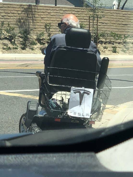 Older Adults Who Prove Humor Only Gets Better With Age