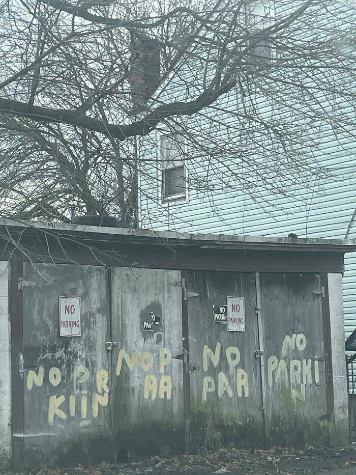 Sign Fails That Definitely Needed A Second Look