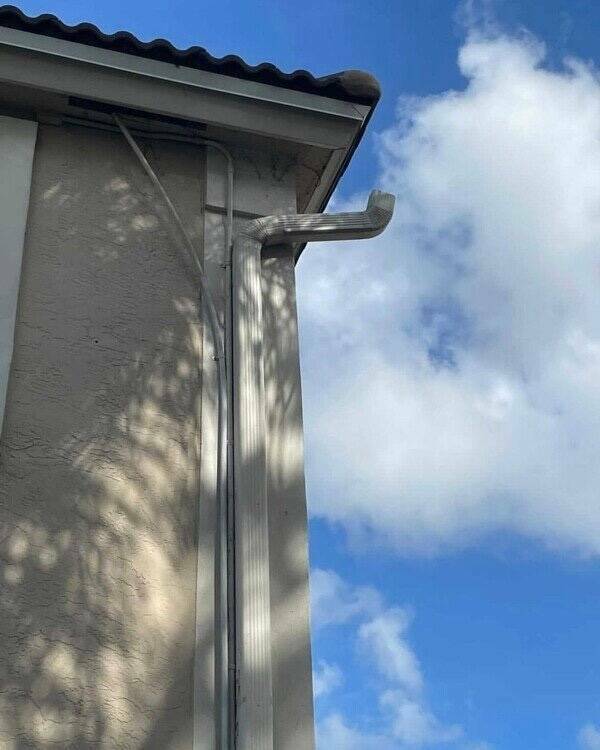 Hilariously Bad Construction Fails That Defy Logic