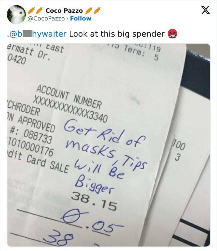 The Most Infuriating Tips Left At Restaurants