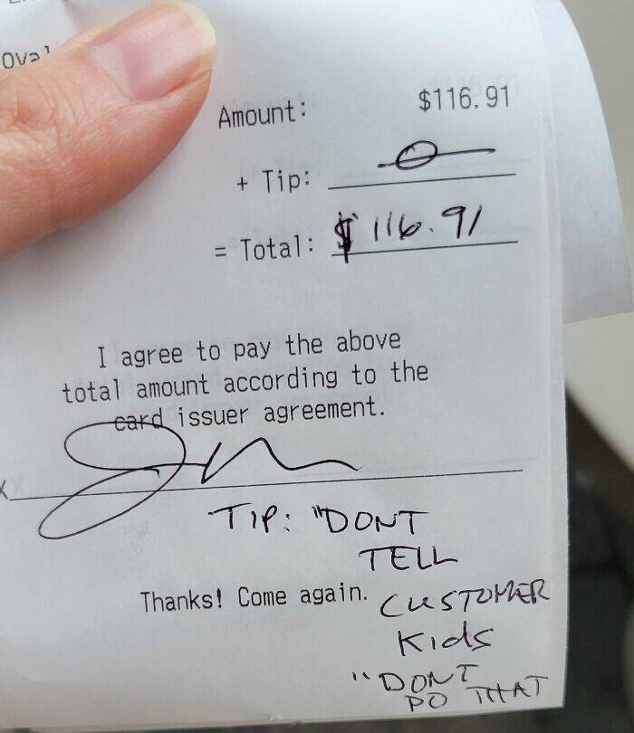 The Most Infuriating Tips Left At Restaurants