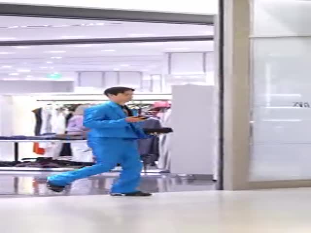 A Short Walk Through The Shopping Center