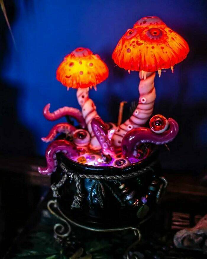 Spooky Yet Impressive Creations People Made Themselves