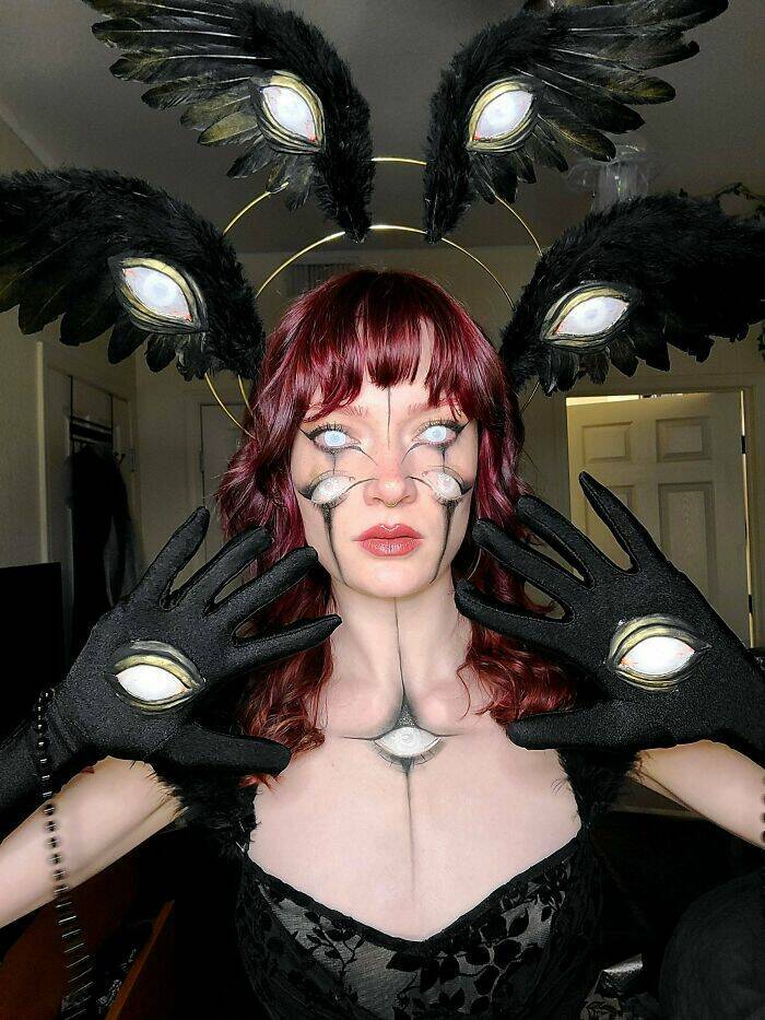 Spooky Yet Impressive Creations People Made Themselves