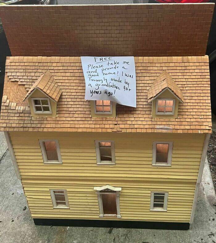 Unbelievable Things People Found On The Streets Of New York