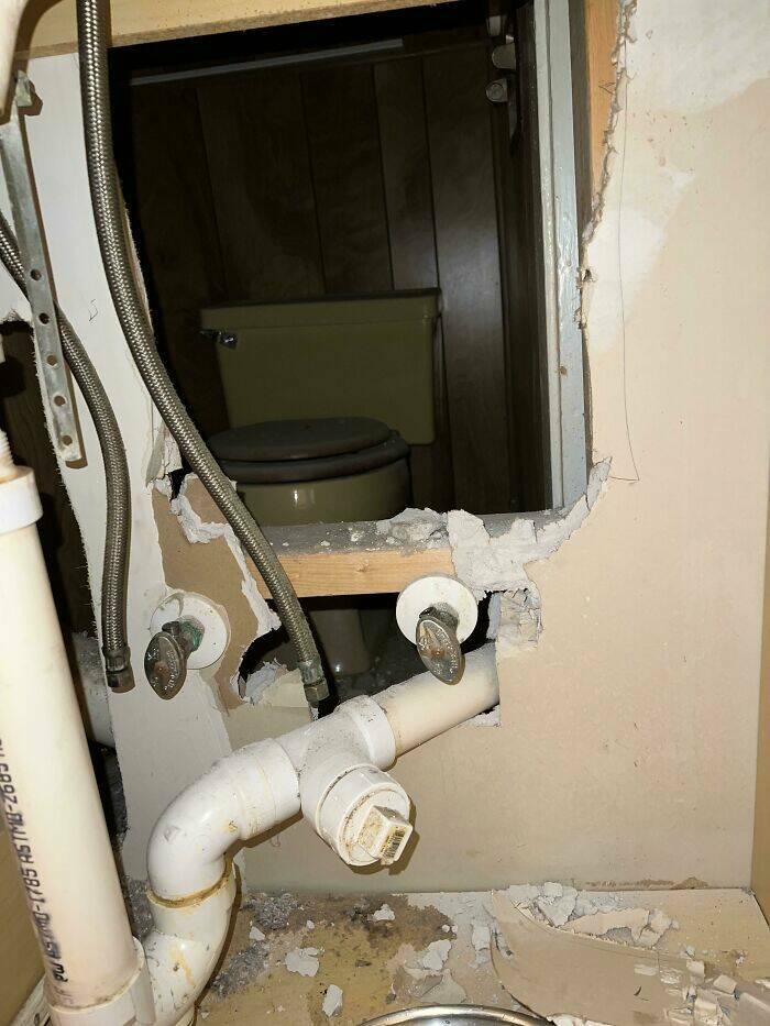 Hidden Secrets: Incredible Discoveries Inside Old Homes