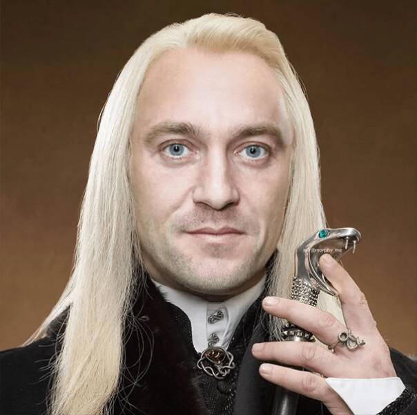 Bizarre Celebrity Face Mashups You Can’t Unsee