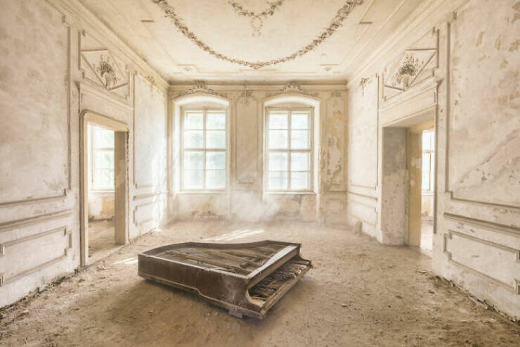 Hauntingly Beautiful Abandoned Places Around the World