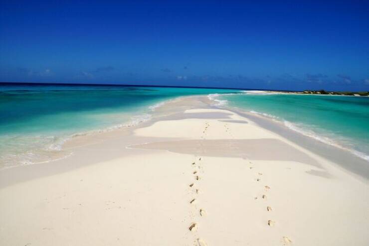 The World’s Most Unique And Beautiful Shorelines