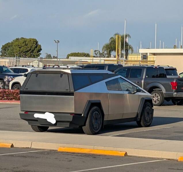 Cybertruck Fails That Have Us Questioning Reality