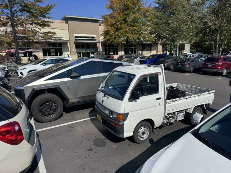 Cybertruck Fails That Have Us Questioning Reality