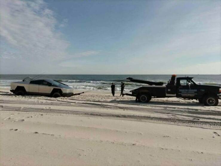 Cybertruck Fails That Have Us Questioning Reality