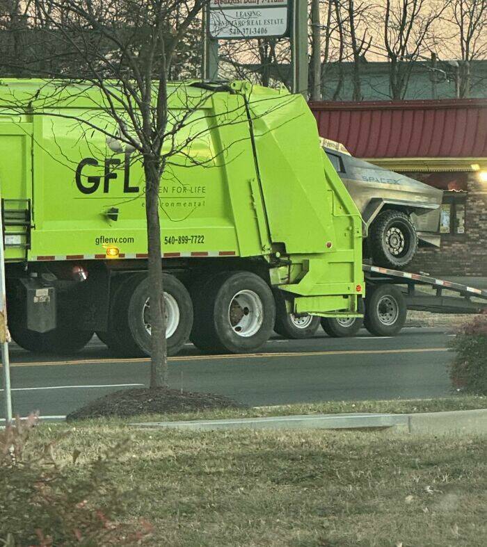 Cybertruck Fails That Have Us Questioning Reality