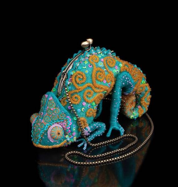 Embroidery So Good, You’ll Want A Needle And Thread