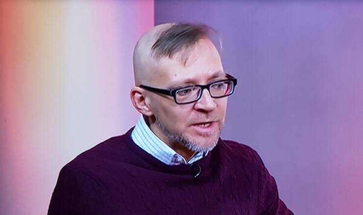 The Hairstyles That Shouldve Stayed Hidden