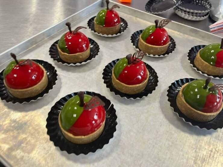 Moments When Chefs Went Above And Beyond In The Kitchen