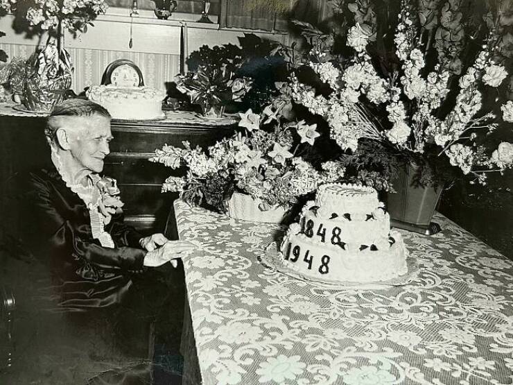 Rare Historical Photos That History Books Forgot To Mention