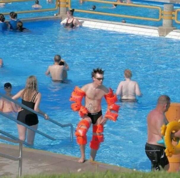 Unholy Pics That Shouldnt Exist, But Do