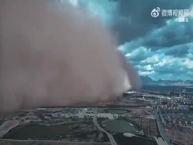 Horrifying Footage From China: The Country Is Hit By The Most Powerful Hurricane In The Last 50 Years