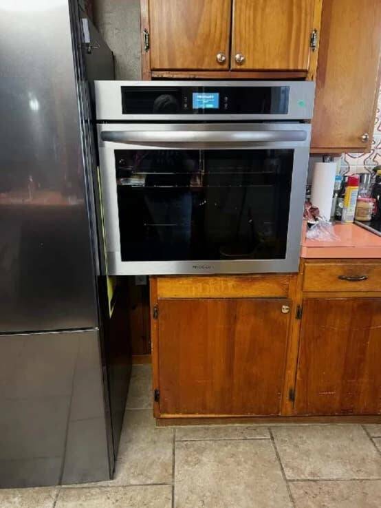 Landlords So Bad They’d Be Fired Before Lunch On A Real Job