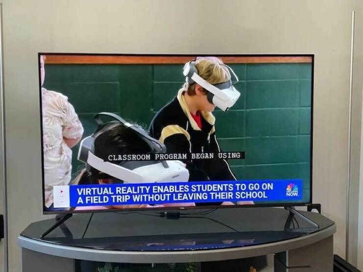 Unhinged Images That Showed Up Uninvited