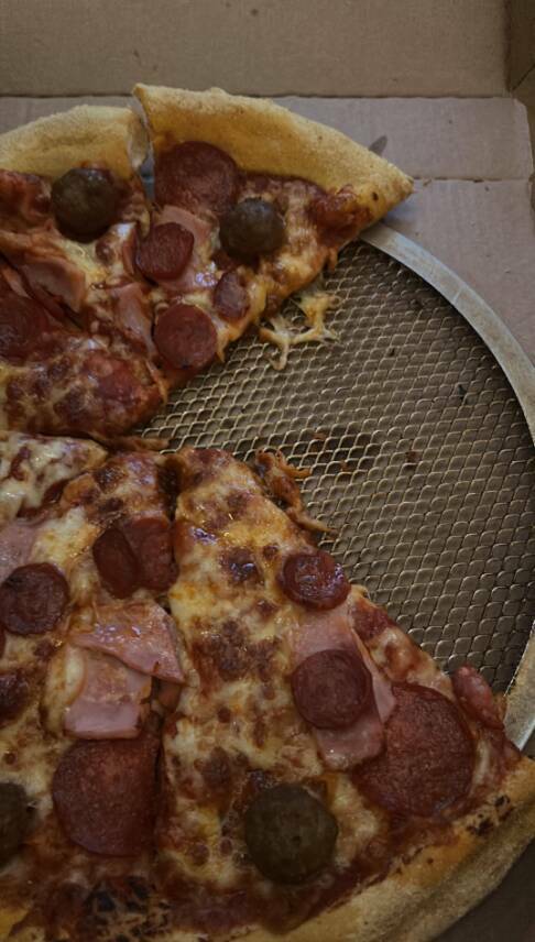 Satisfyingly Subtle Oddities From Everyday Life