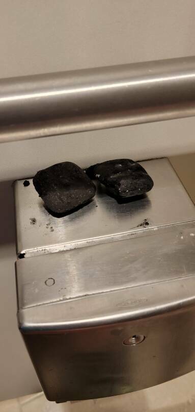 Satisfyingly Subtle Oddities From Everyday Life