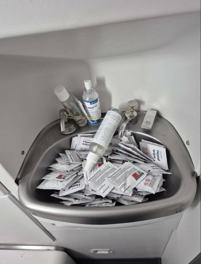 Satisfyingly Subtle Oddities From Everyday Life