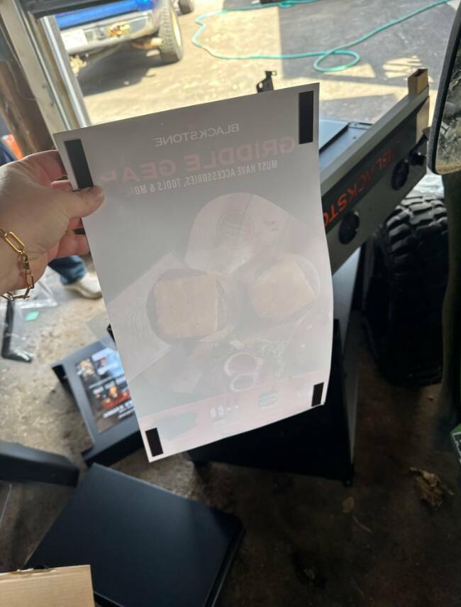 Satisfyingly Subtle Oddities From Everyday Life