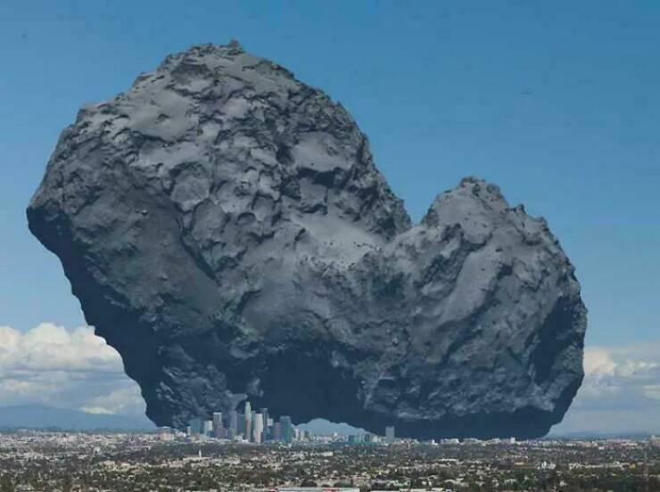 Giant Things That Give People The Creeps