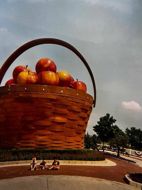 These Huge Objects Will Mess With Your Sense of Scale (36 PICS + 3 GIFS ...