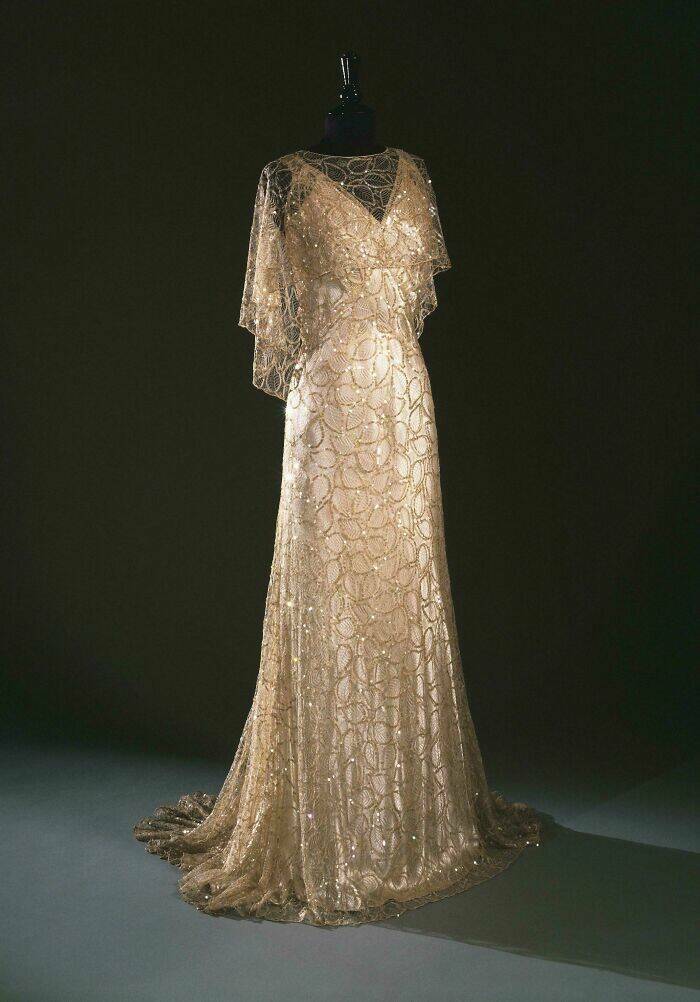 Time-Traveling Through Fashion In Under 5 Minutes