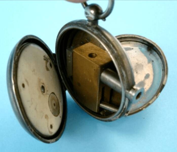 Pick Your Ridiculous Weapon: Chaos Awaits