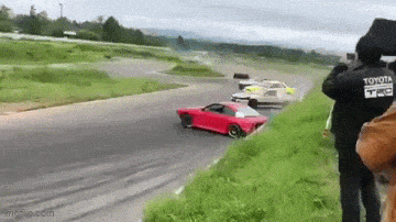 https://img.izismile.com/img/img15/20250510/gifs/daily_gifdump_4999_42.gif
